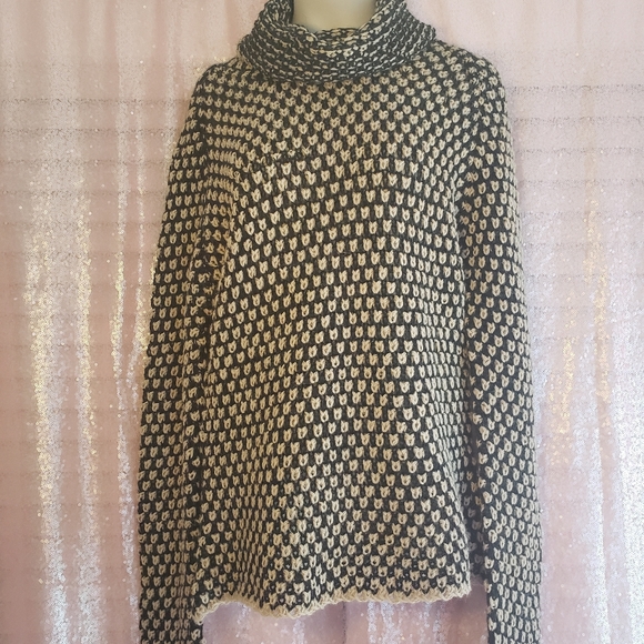 Baby Alpaca Women's Turtle Neck Pullover Sweater🦙 - Picture 2 of 2